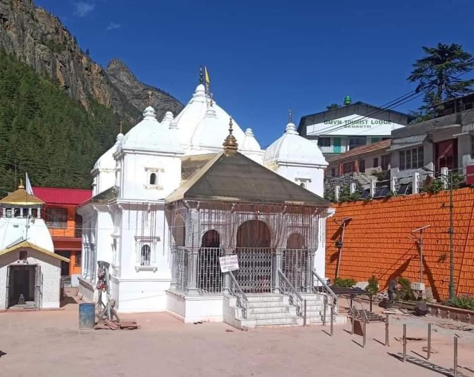 Chardham Yatra Booking for 2025 Chardham Yatra Booking for 2025
