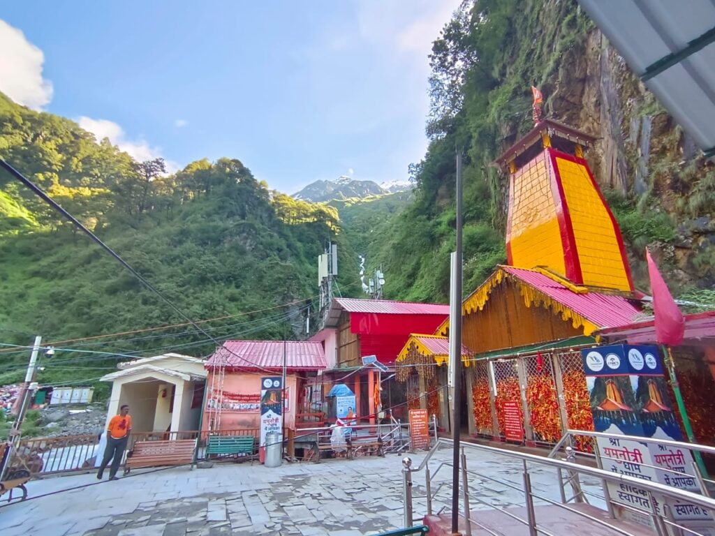Chardham Yatra Booking for 2025 Chardham Yatra Booking for 2025